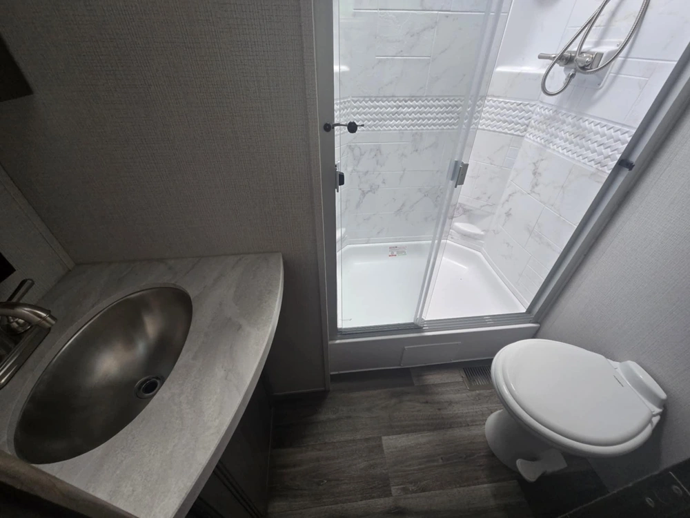 2022 Keystone Rv Cougar 354fls alt