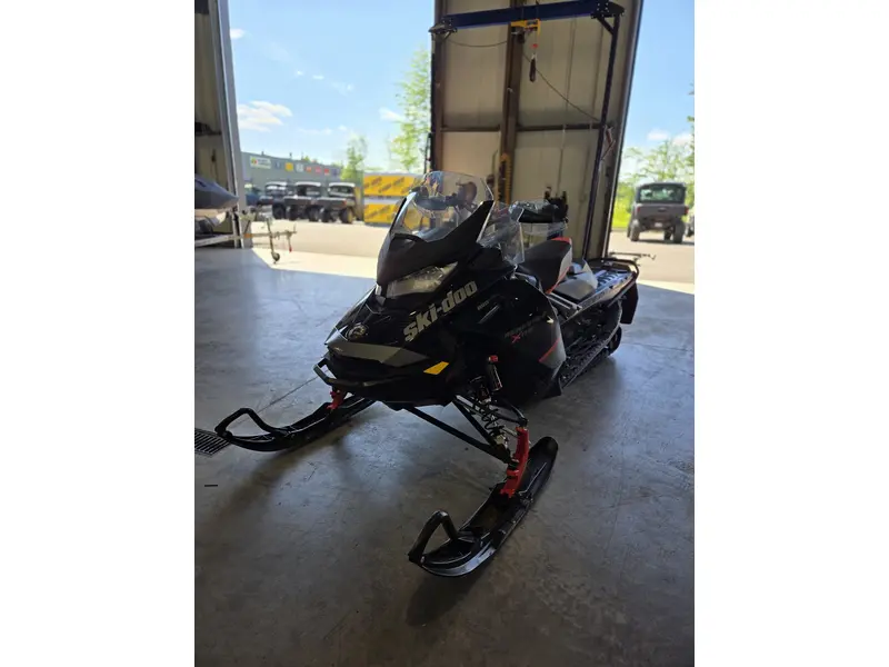 2020 Ski-Doo RENEGADE X-RS 850 E-TEC