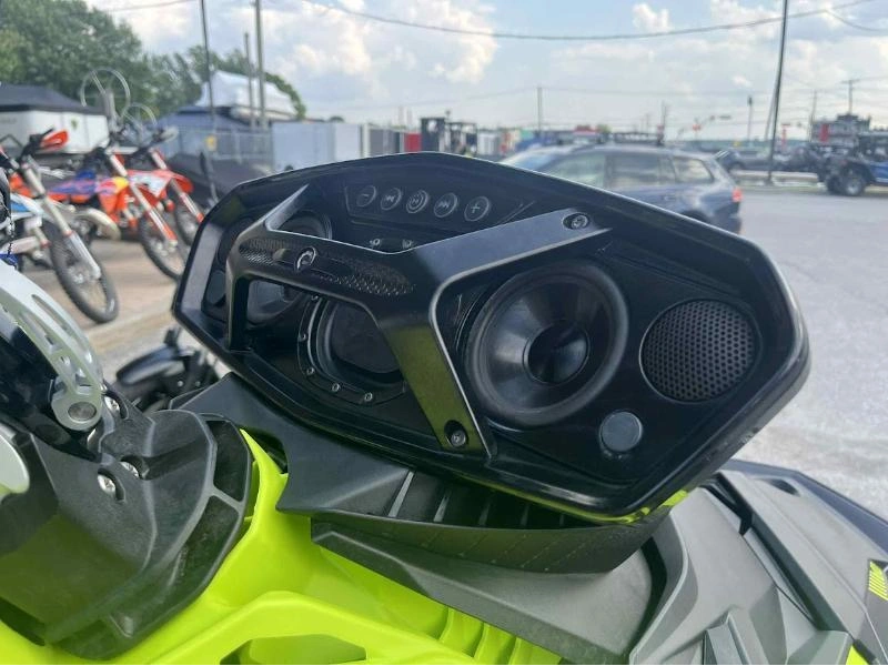 2023 Sea-doo Spark Trixx alt