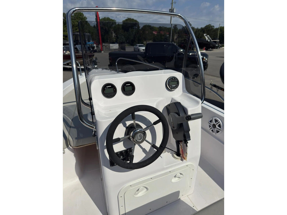 2023 Capelli Freedom 16 alt