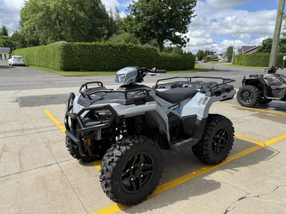 Polaris Sportsman 570 Premium 2025 alt