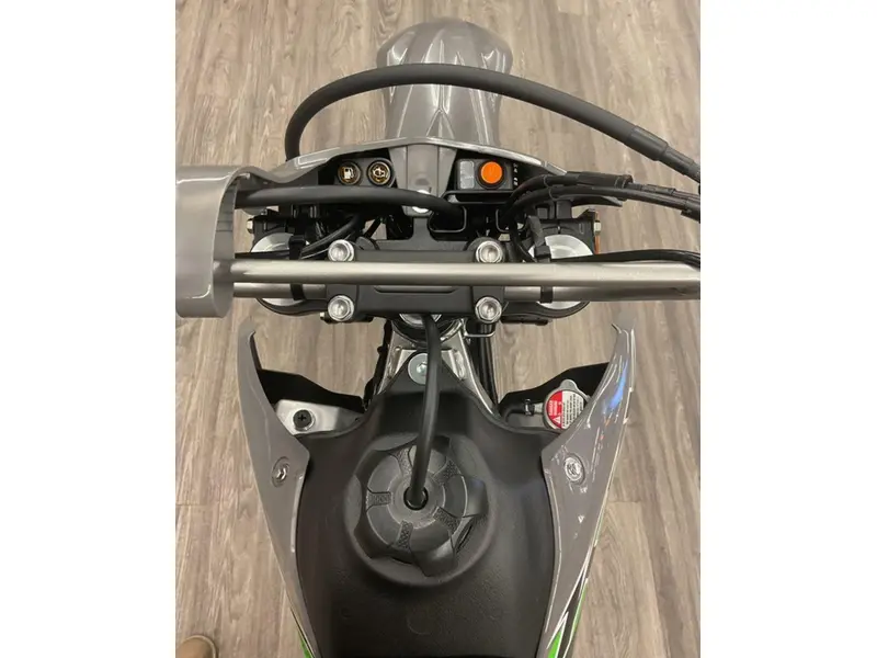 2025 Kawasaki KLX 300R thumbnail 4