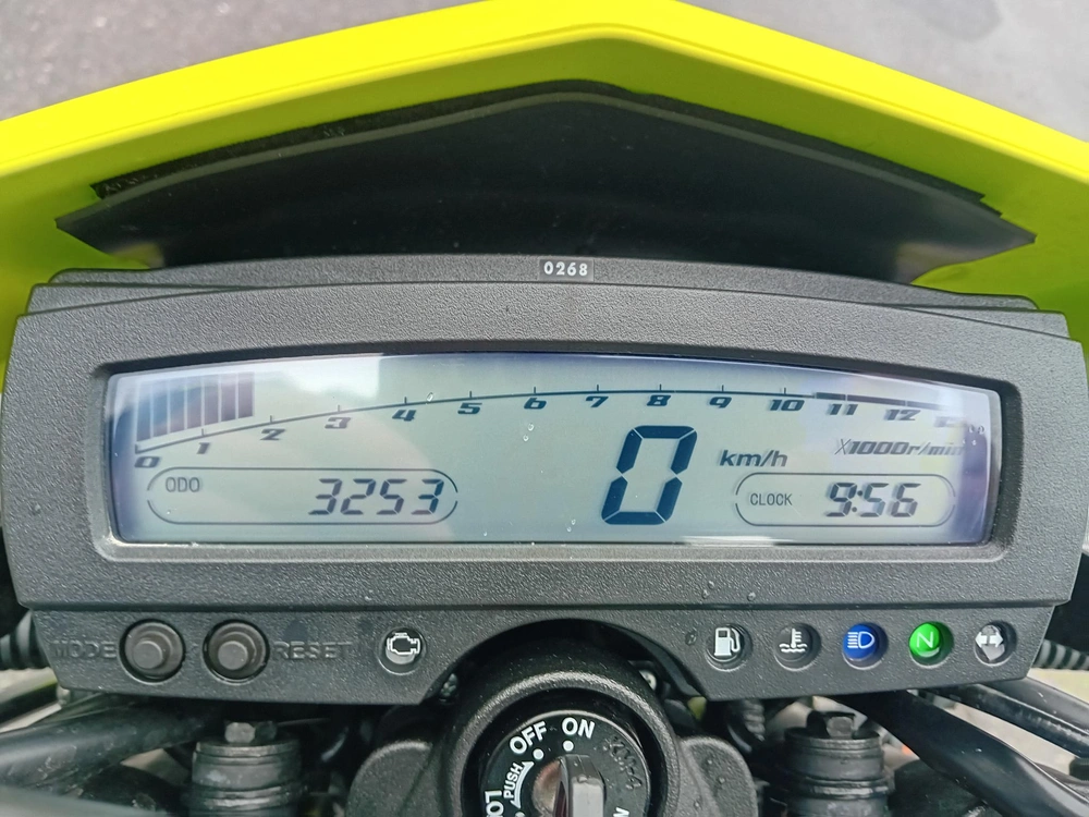 Kawasaki Klx300 Supermoto 2023 alt