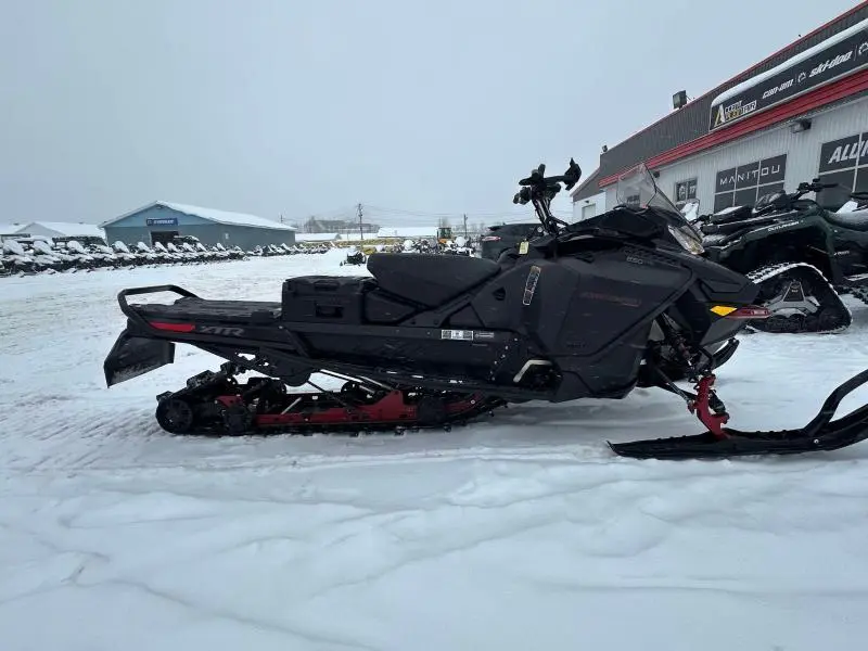 2023 Ski-Doo Expedition Xtreme 850 E-TEC Co