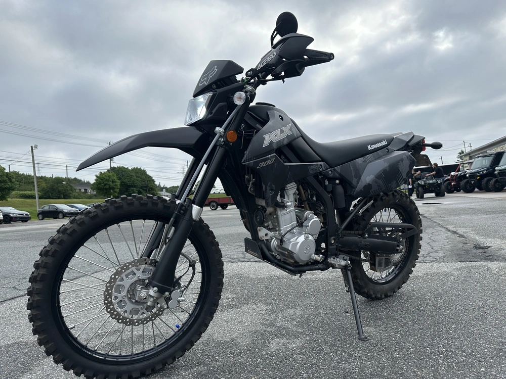 2023 Kawasaki Klx 300 alt