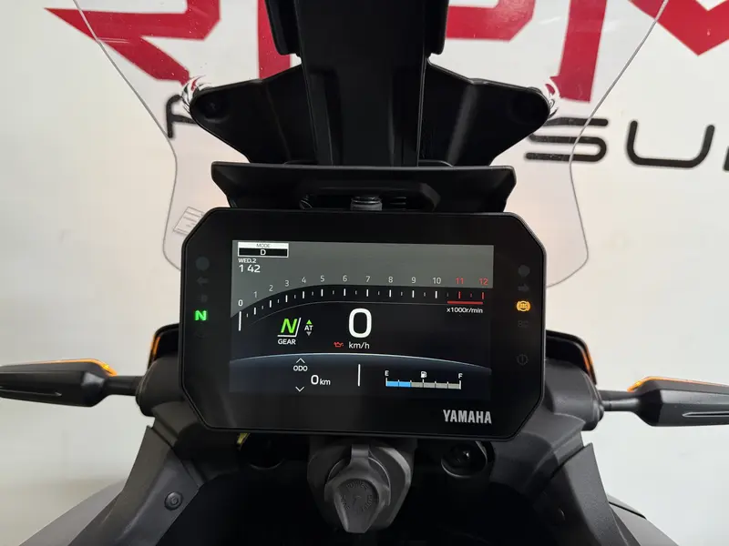 2025 Yamaha TRACER 9 Y-AMT *À partir de 1.99%💳