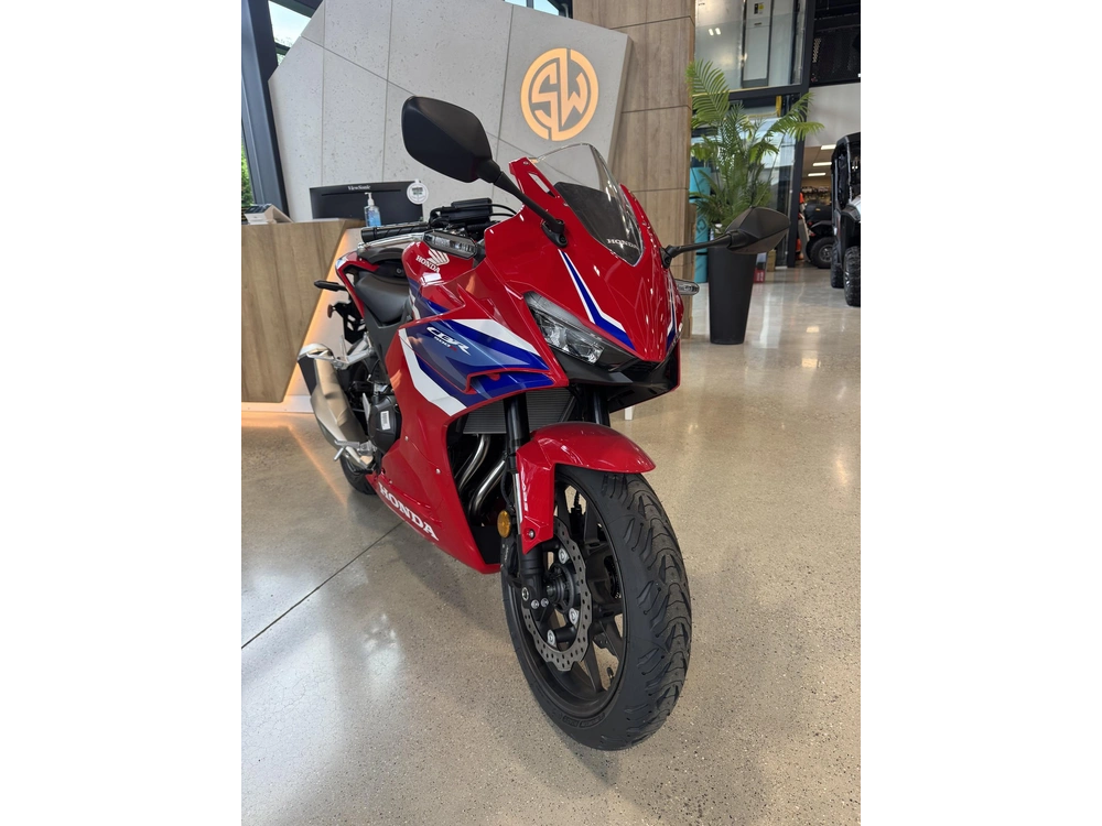 2025 Honda Cbr500r *all-in Pricing alt