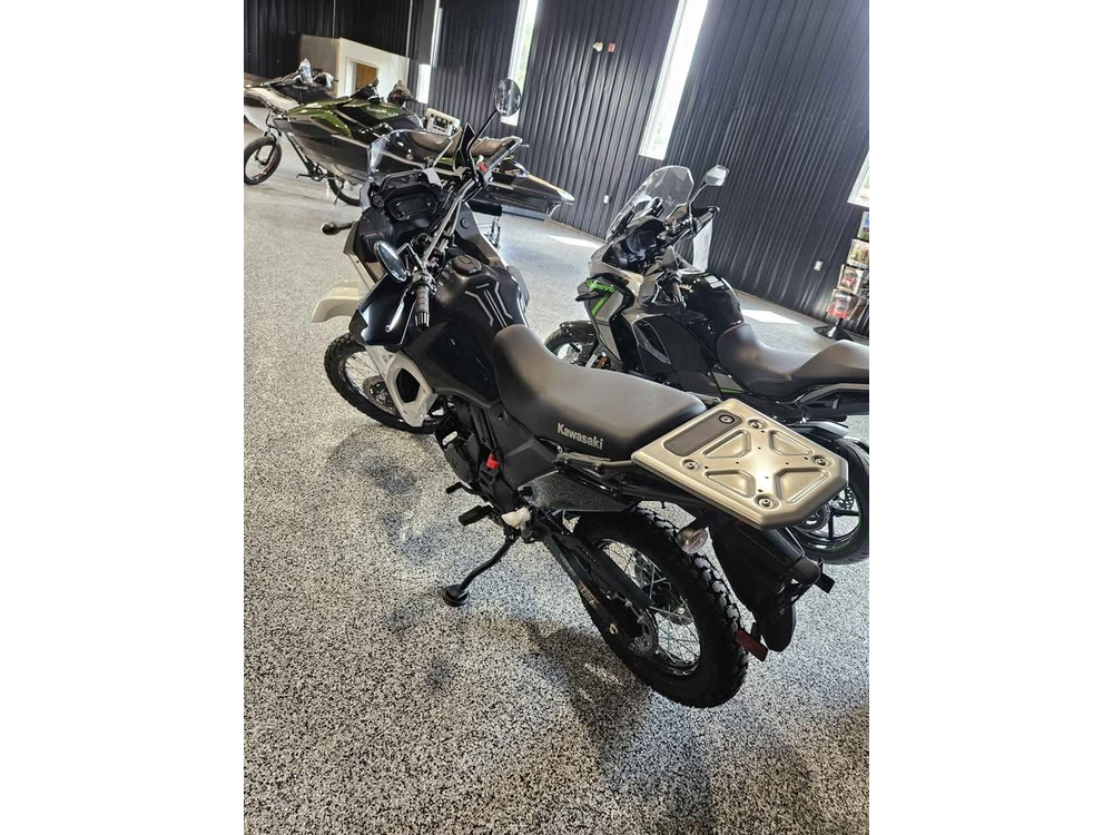 Kawasaki Klr650 2025 alt