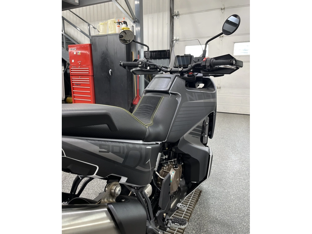 Husqvarna Norden 901 2025 alt