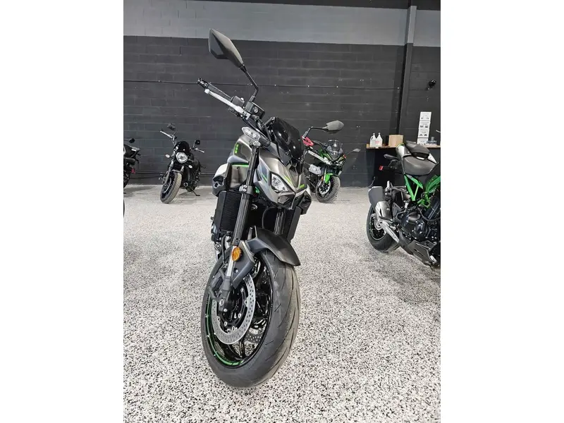 2025 Kawasaki Z900
