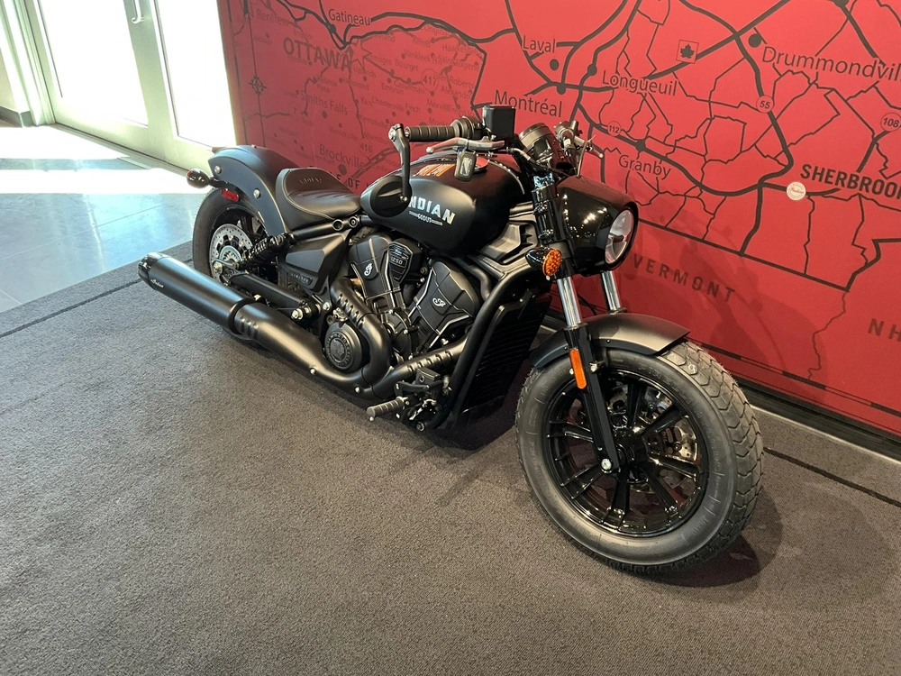 Indian Motorcycle Scout Bobber Limited With Technology Package 2025 alt