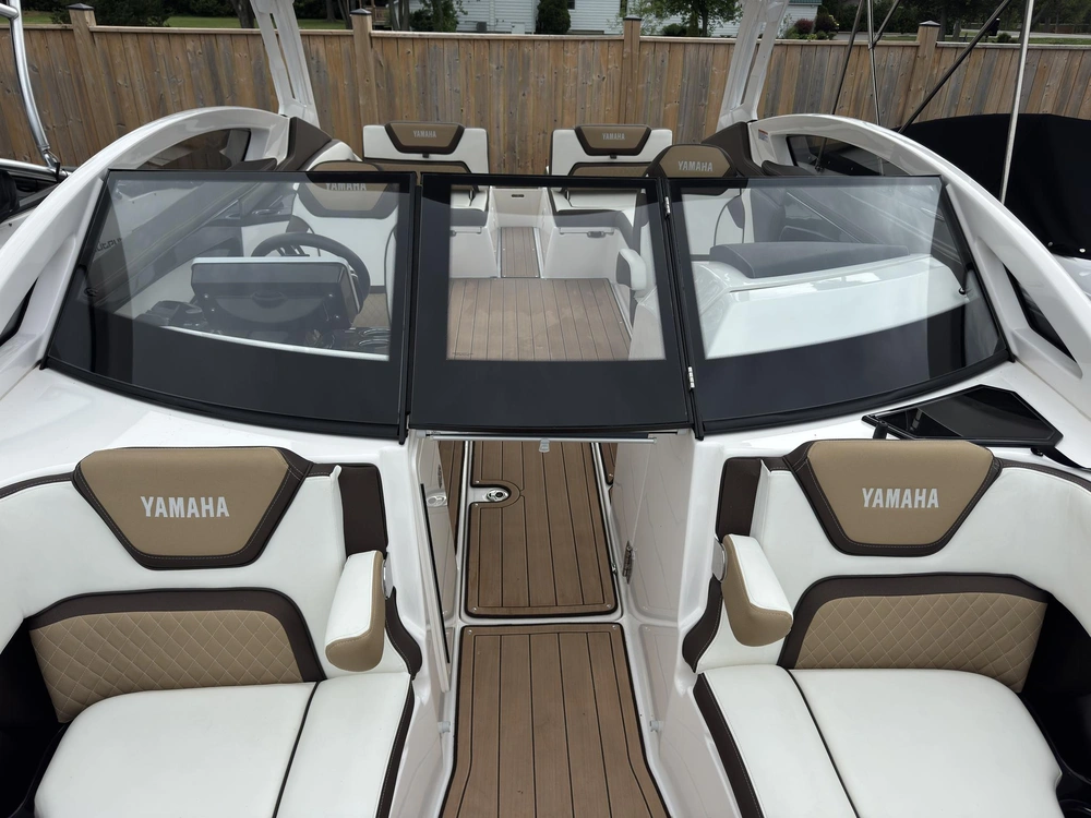 2022 Yamaha 275sd No Luxury Tax* alt