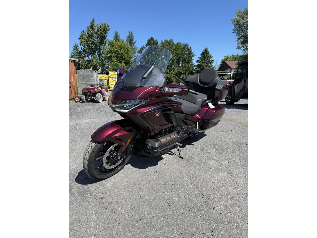2025 Honda Gold Wing Tour DCT 50th Anniversary 