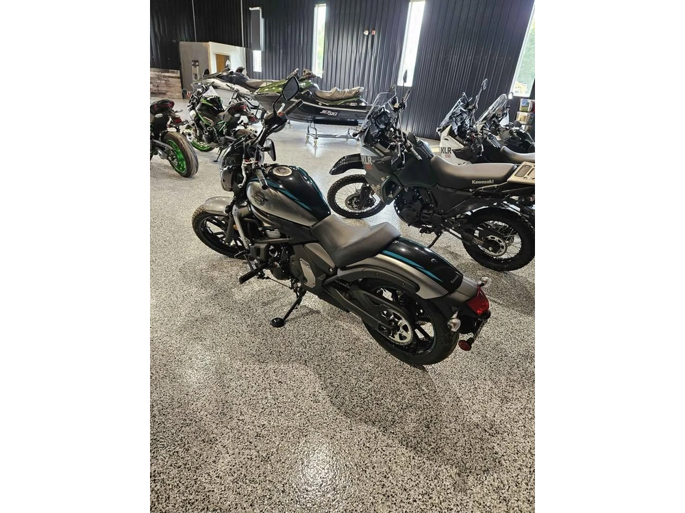 Kawasaki Vulcan S Cafe 2025 alt