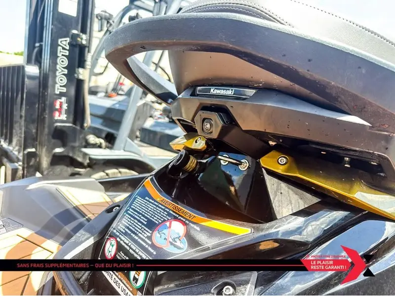 2023 Kawasaki Jet Ski Ultra 160 LX Demo 37 Heur