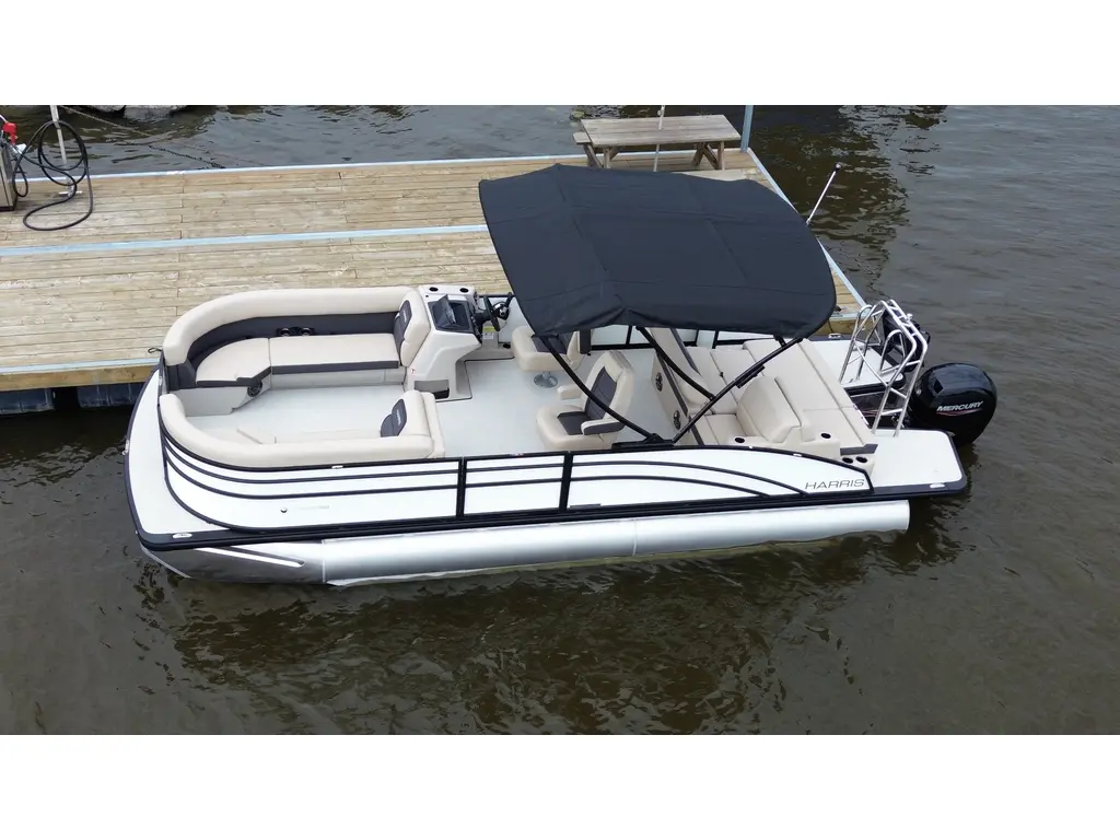 Harris CRUISER 230 SALWATER EDITION 2025