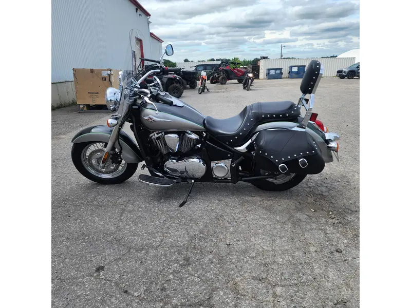 2020 Kawasaki Vulcan 900 Classic LT