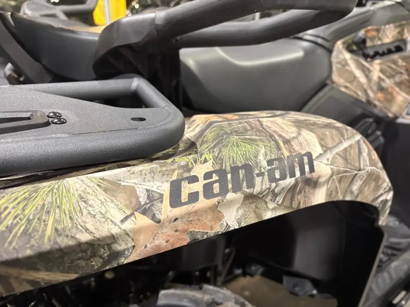 2025 Can-Am Outlander MAX PRO Hunting Edition HD7