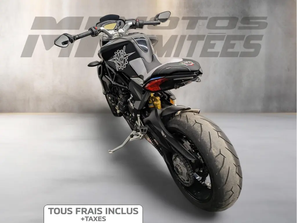 2016 MV Agusta BRUTALE 800 DRAGSTER