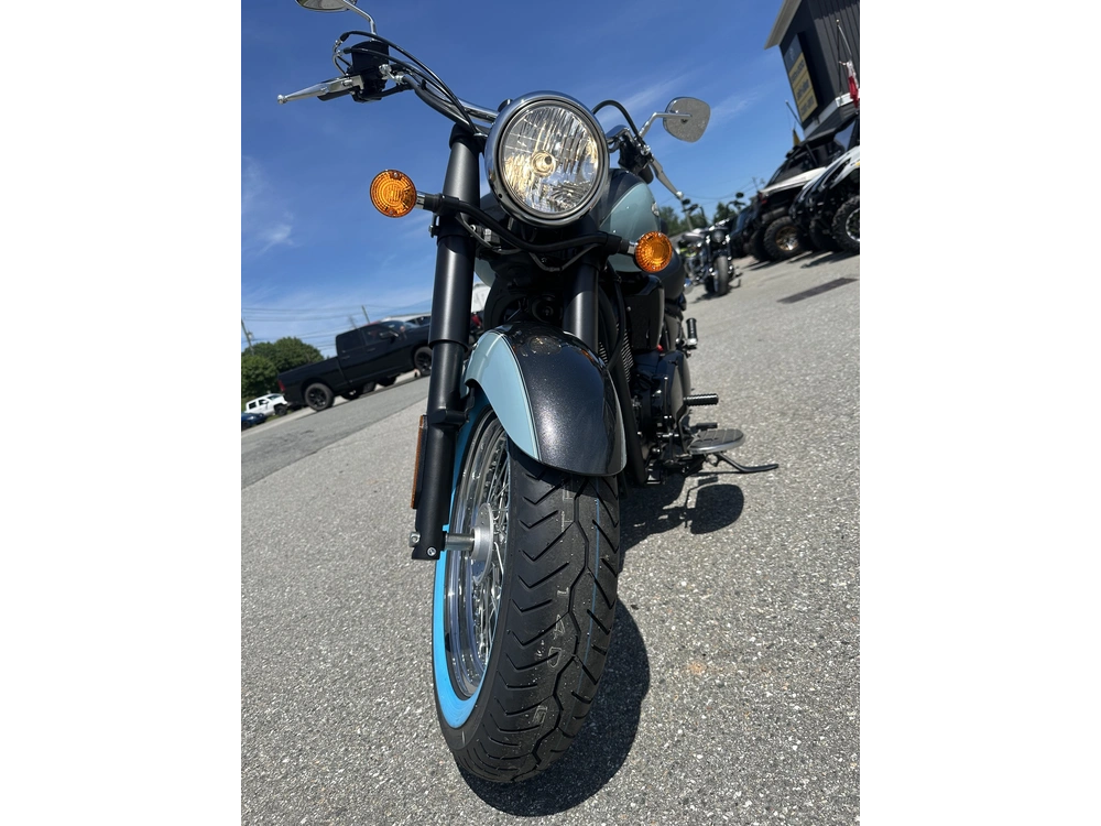 2025 Kawasaki Vulcan 900 Classic alt