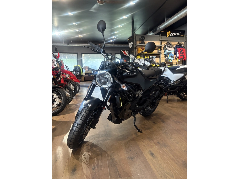 2023 Husqvarna Svartpilen 401 alt