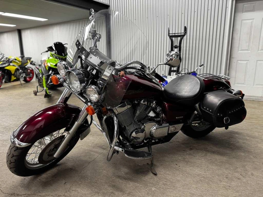 Honda Vt750 2004 alt