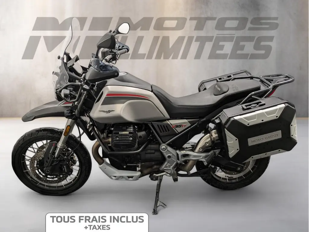 2022 Moto Guzzi V85 TT TRAVEL