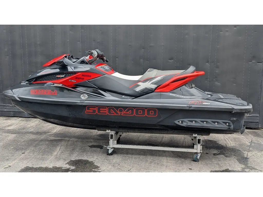 2011 Sea-Doo RXT X 260