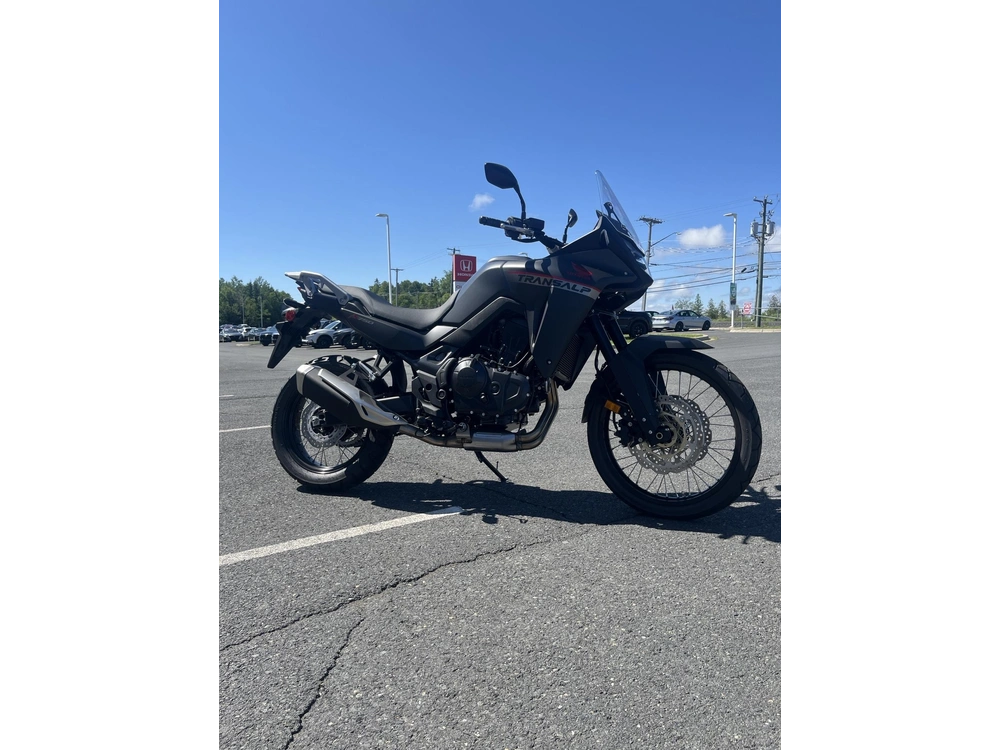 Honda Transalp 750 2024 alt