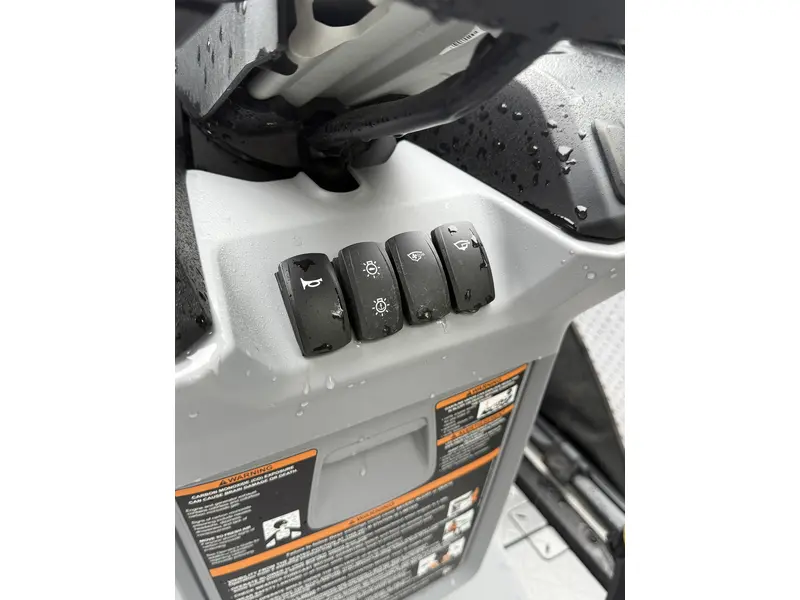 Sea-Doo Switch Sport 18 230 2024