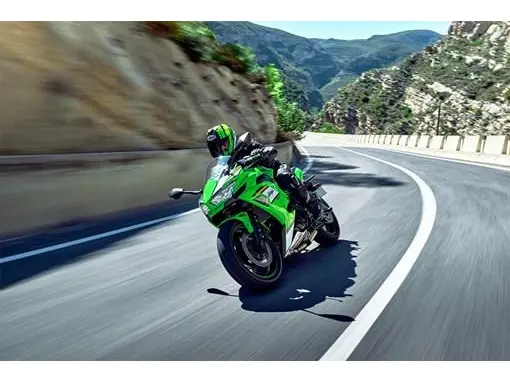2025 Kawasaki NINJA 650 KRT