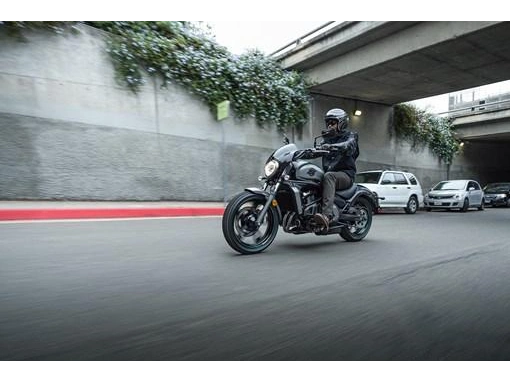Kawasaki Vulcan S 650 Cafe 2025 alt