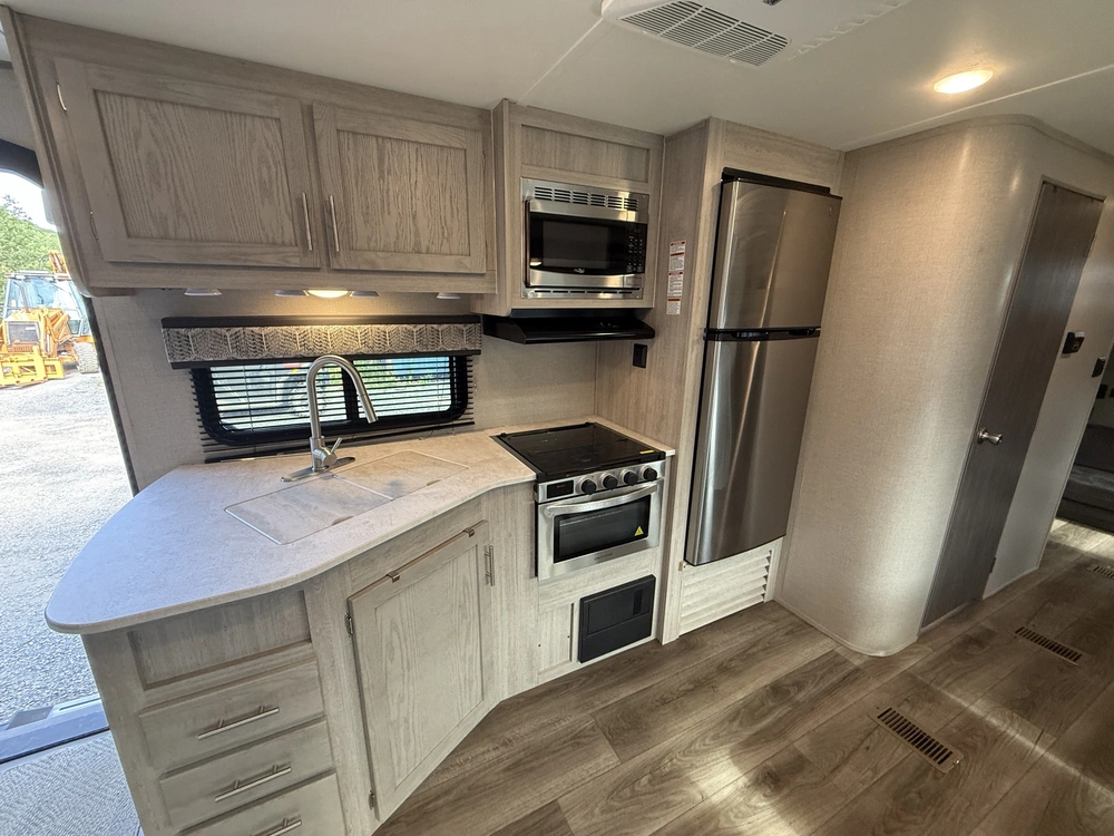 Catalina 293qbck 2022 alt