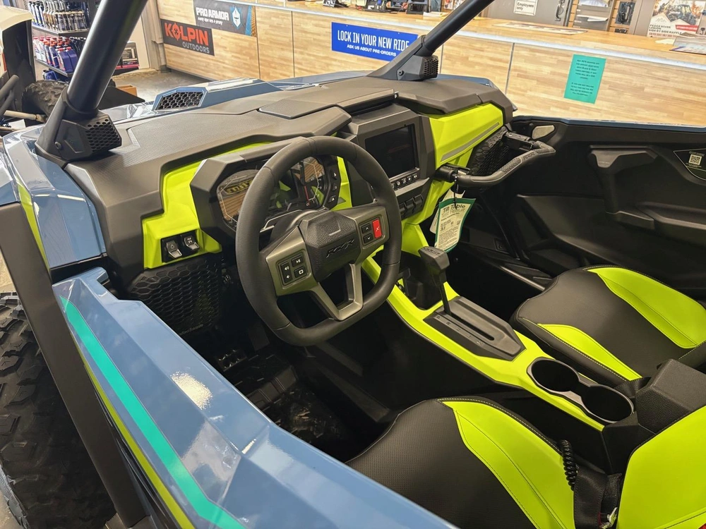 2025 Polaris Rzr Pro Xp Ultimate alt