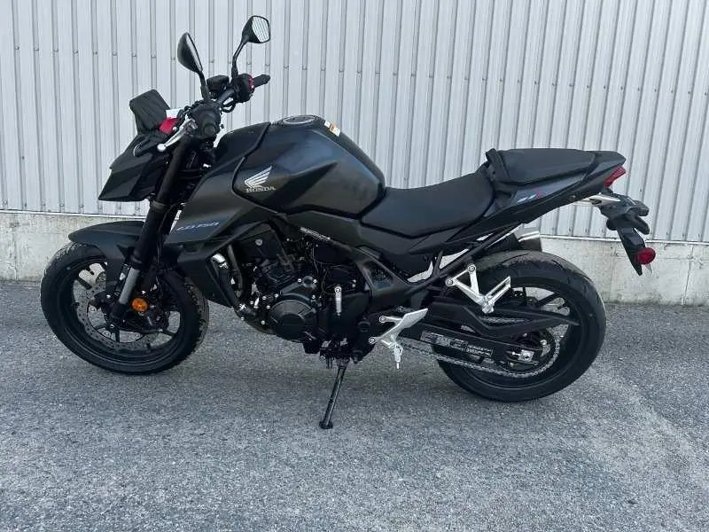 2025 Honda CB750 ABS