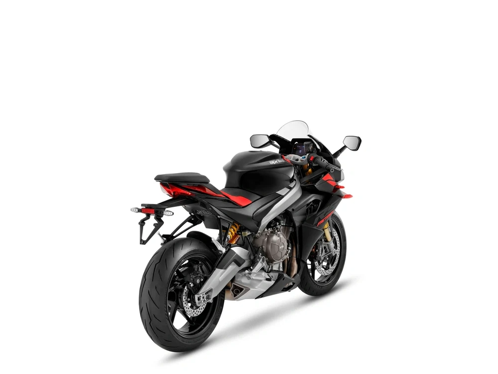 Aprilia Rs 660 Factory 2026 alt