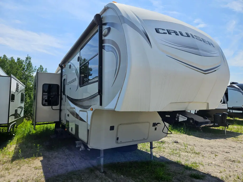 2016 Crossroads RV Cruiser - 305RS