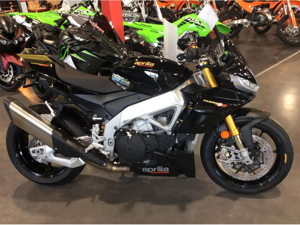 2022 APRILIA TUONO 1100 FACTORY