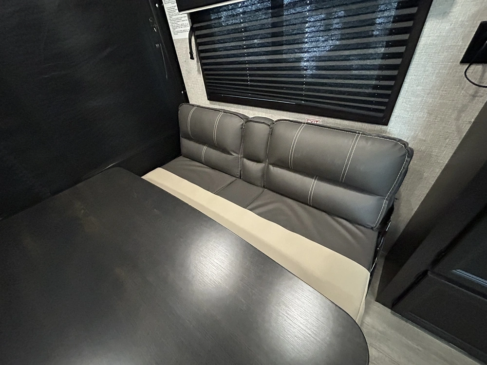 Jayco Jay Flight 236th 2022 alt