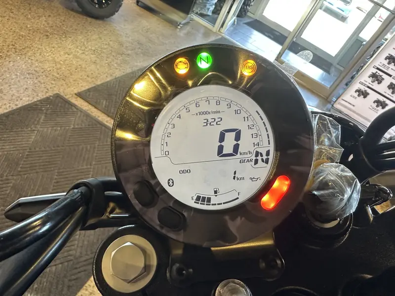 2025 Kawasaki Eliminator 500 SE