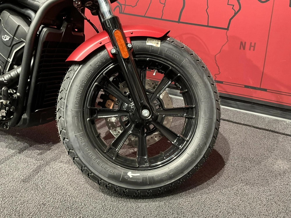 Indian Motorcycle Scout Bobber Limited With Technology Package 2025 alt