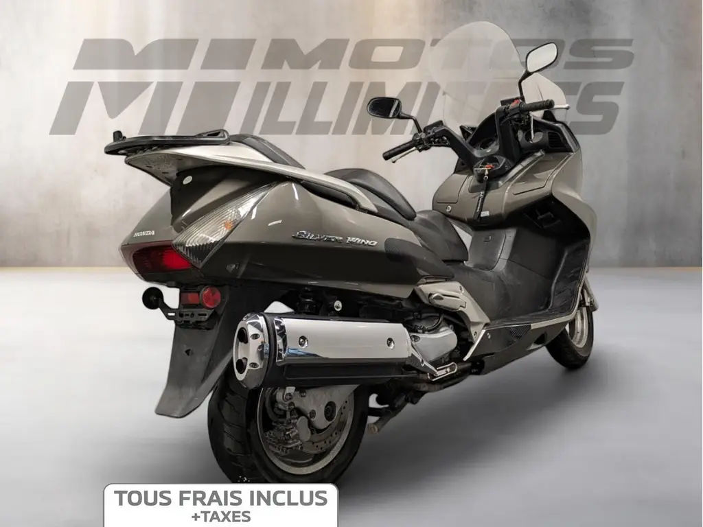 2005 Honda FSC600A Silver Wing