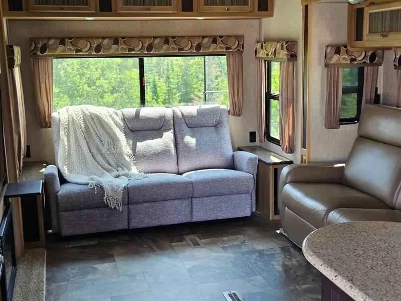 2016 Crossroads RV Cruiser 305RS