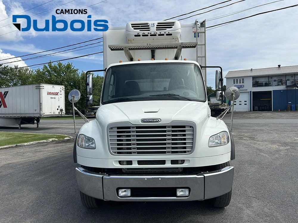 2018 Freightliner M2-106 alt