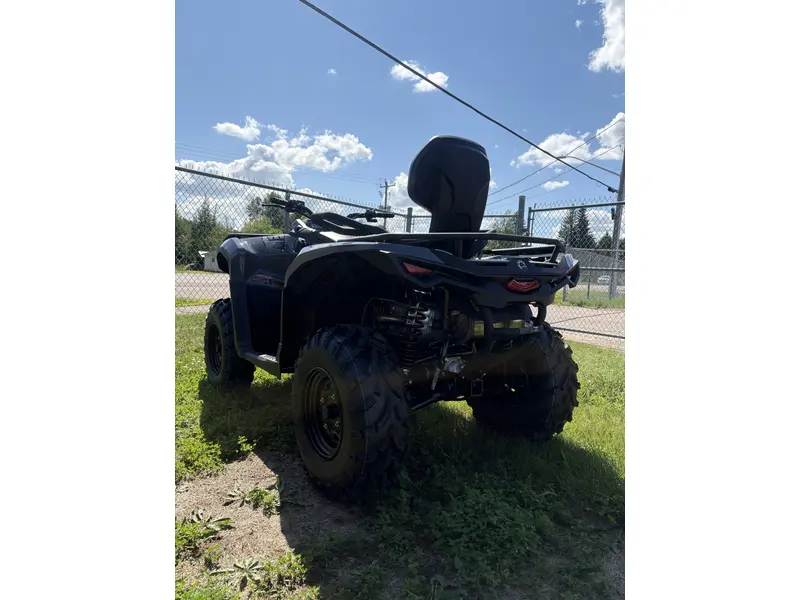2025 Can-Am OUT MAX 500