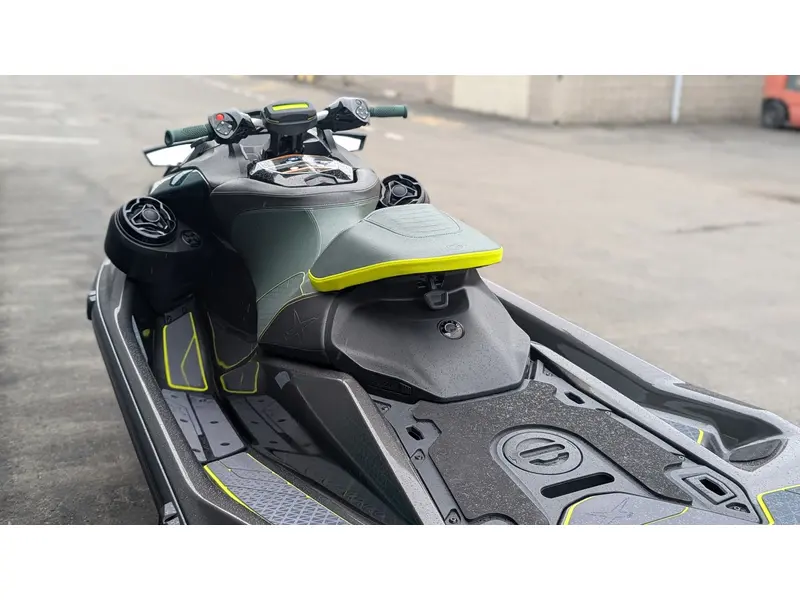 2023 Sea-Doo RXP-X Apex 300