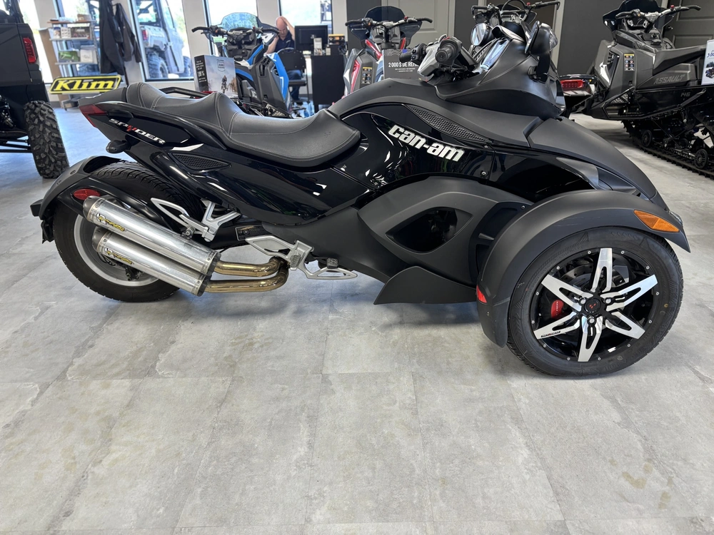 2008 Can-am Spyder alt