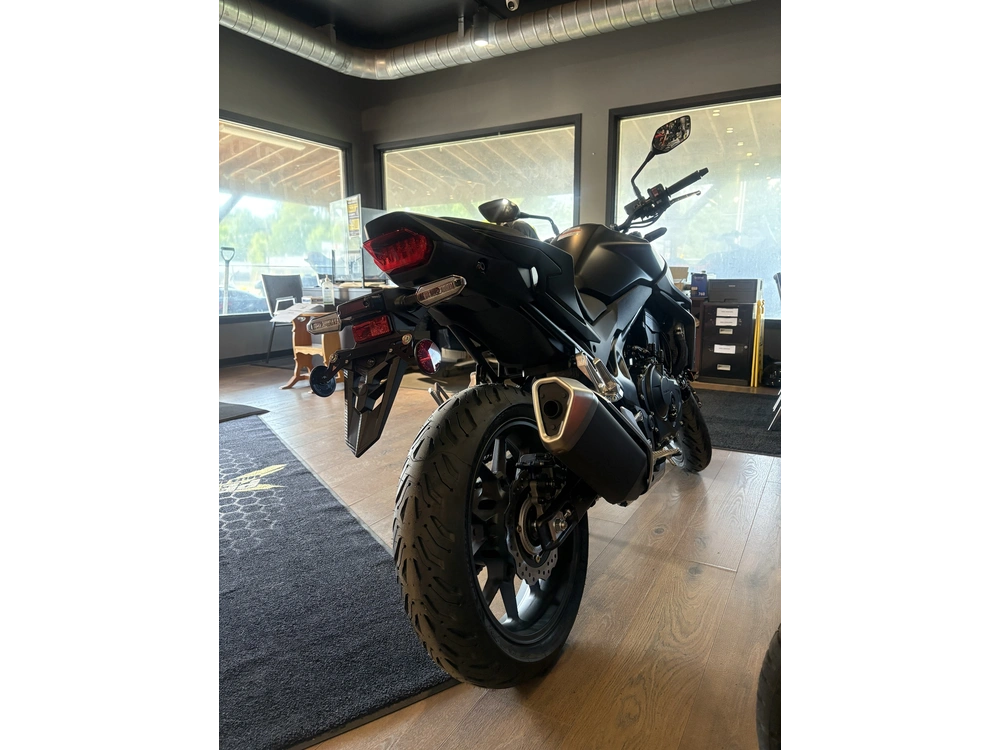 2025 Honda Cb750 alt