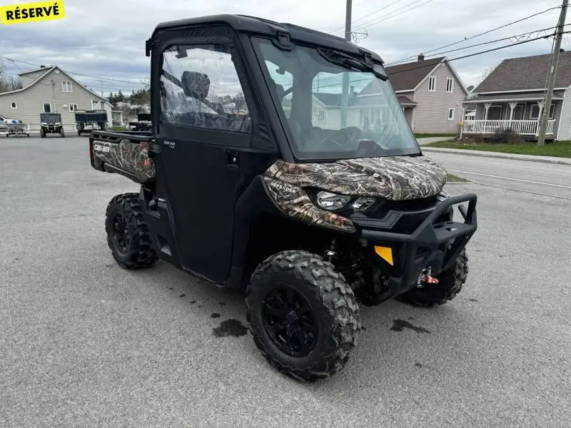 Can-Am DEFENDER XT HD9 2024