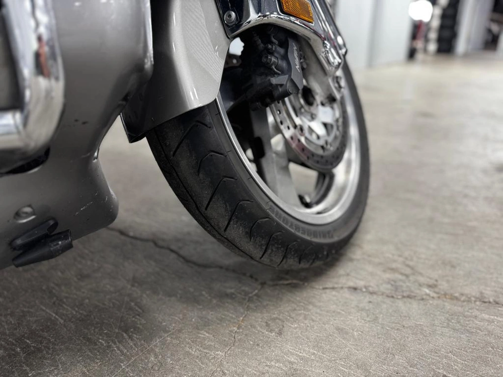 Honda Gl1800 2002 alt